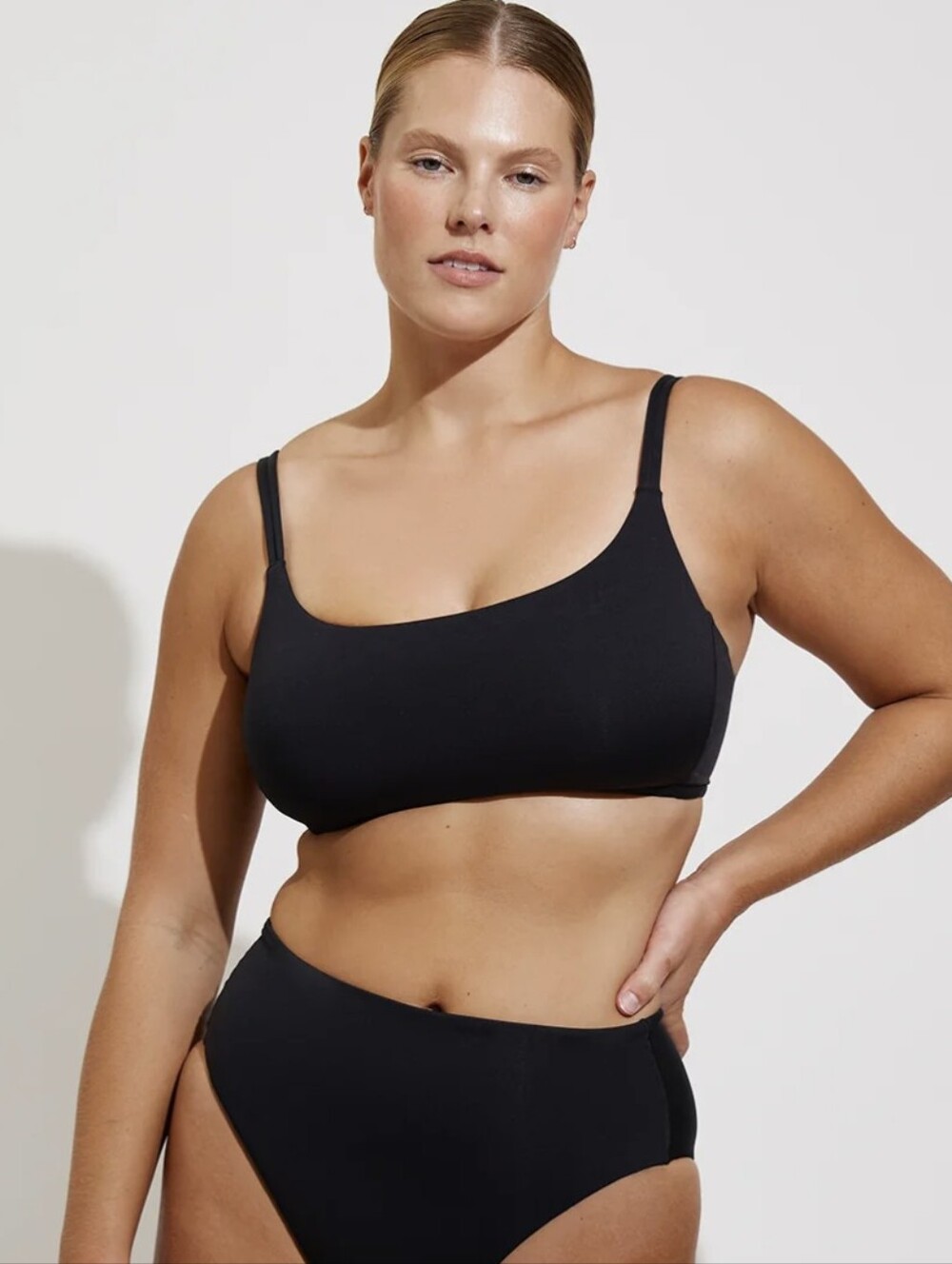 Left On Friday Pool Days Top D+ Black Double Straps Size XXL Swim Sports Bra